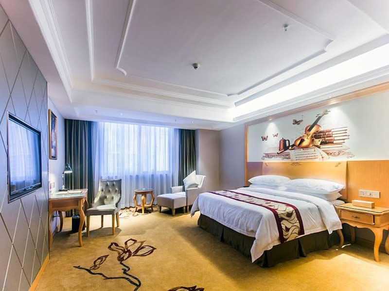 Vienna International Hotel Haikou West Bus Station Haikou (Hainan) Exterior foto